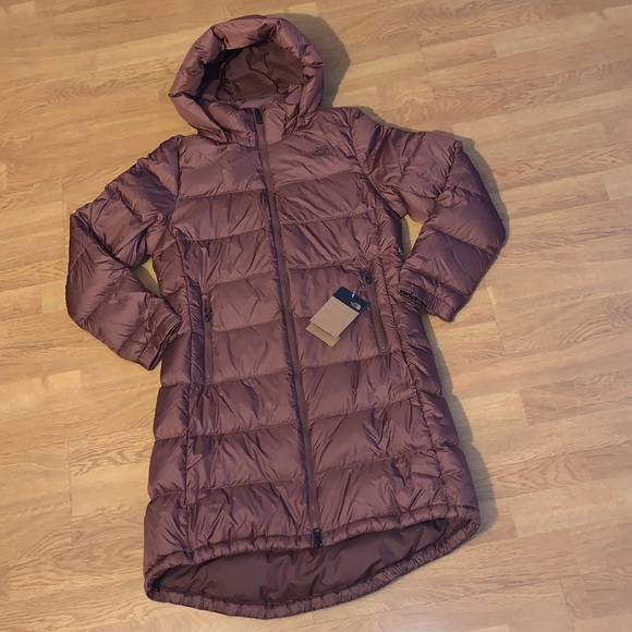 NWT The North Face Metropolis III Down Parka